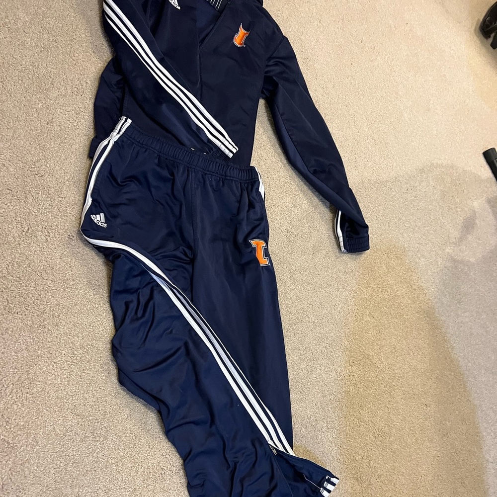 Navy blue UNIVERSITY OF ILLINOIS college Adidas track suit size XL